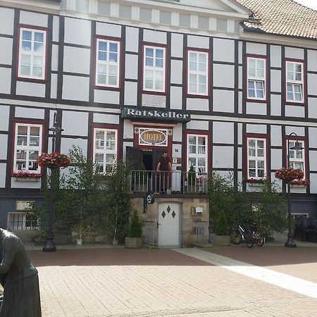 Hotel Ratskeller Люхов Экстерьер фото